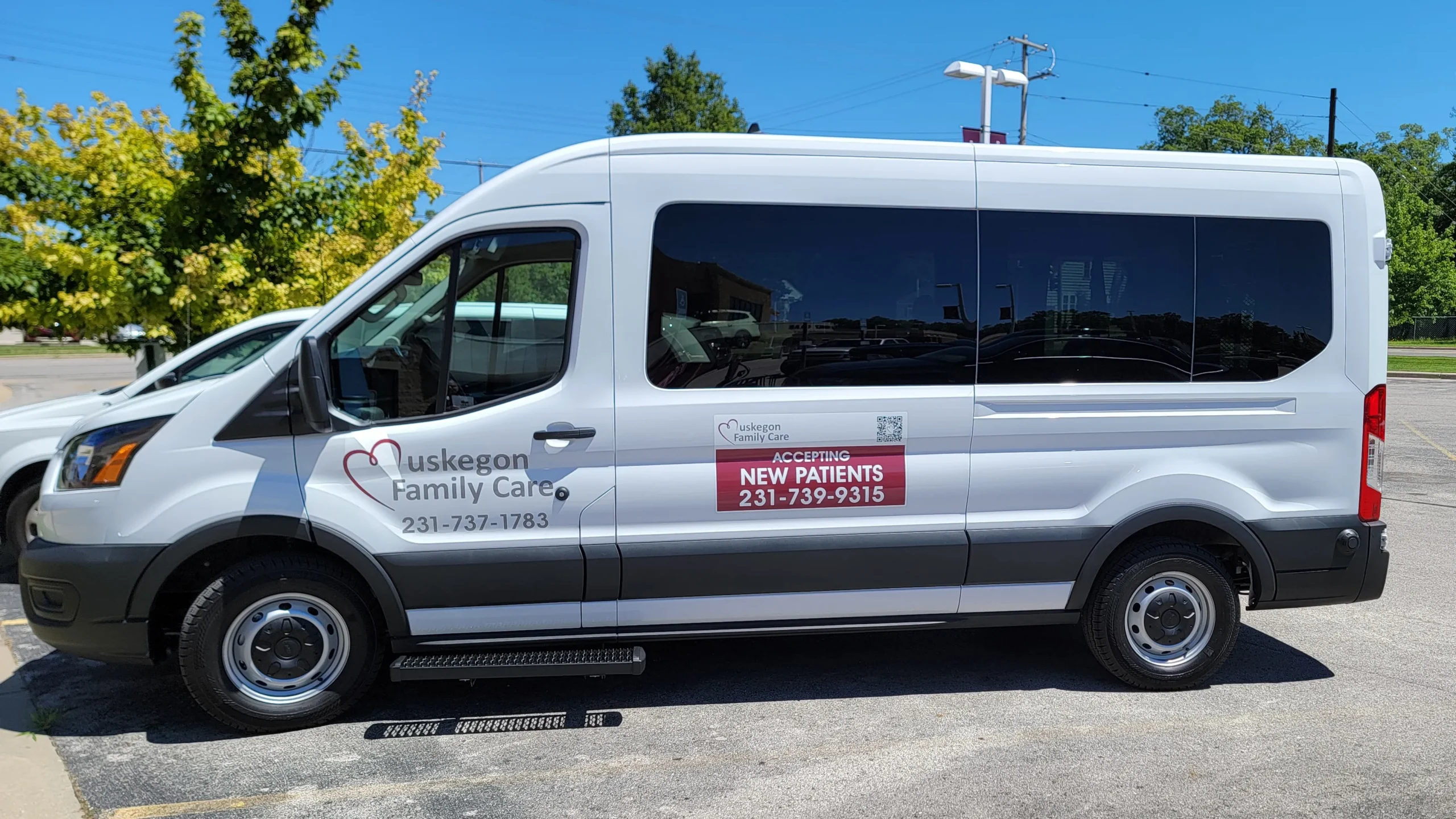 MUSKEGON Van